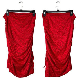 PrettyLittleThing Womens Size 10 All Over Lace Ruched Fitted Slit Midi Skirt Red